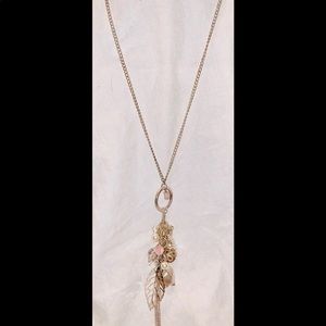 A&E Multi-Tone Pendent Necklace